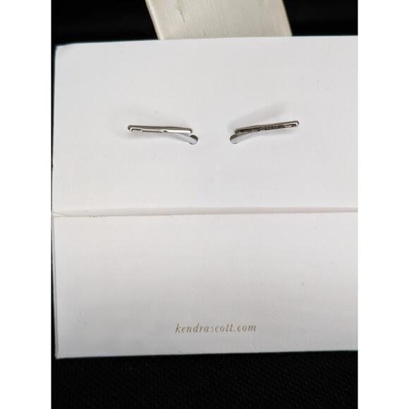 Kendra Scott Medallion Logo Rose Gold Charm - NWT Hard to Find Limited Release - Picture 3 of 3